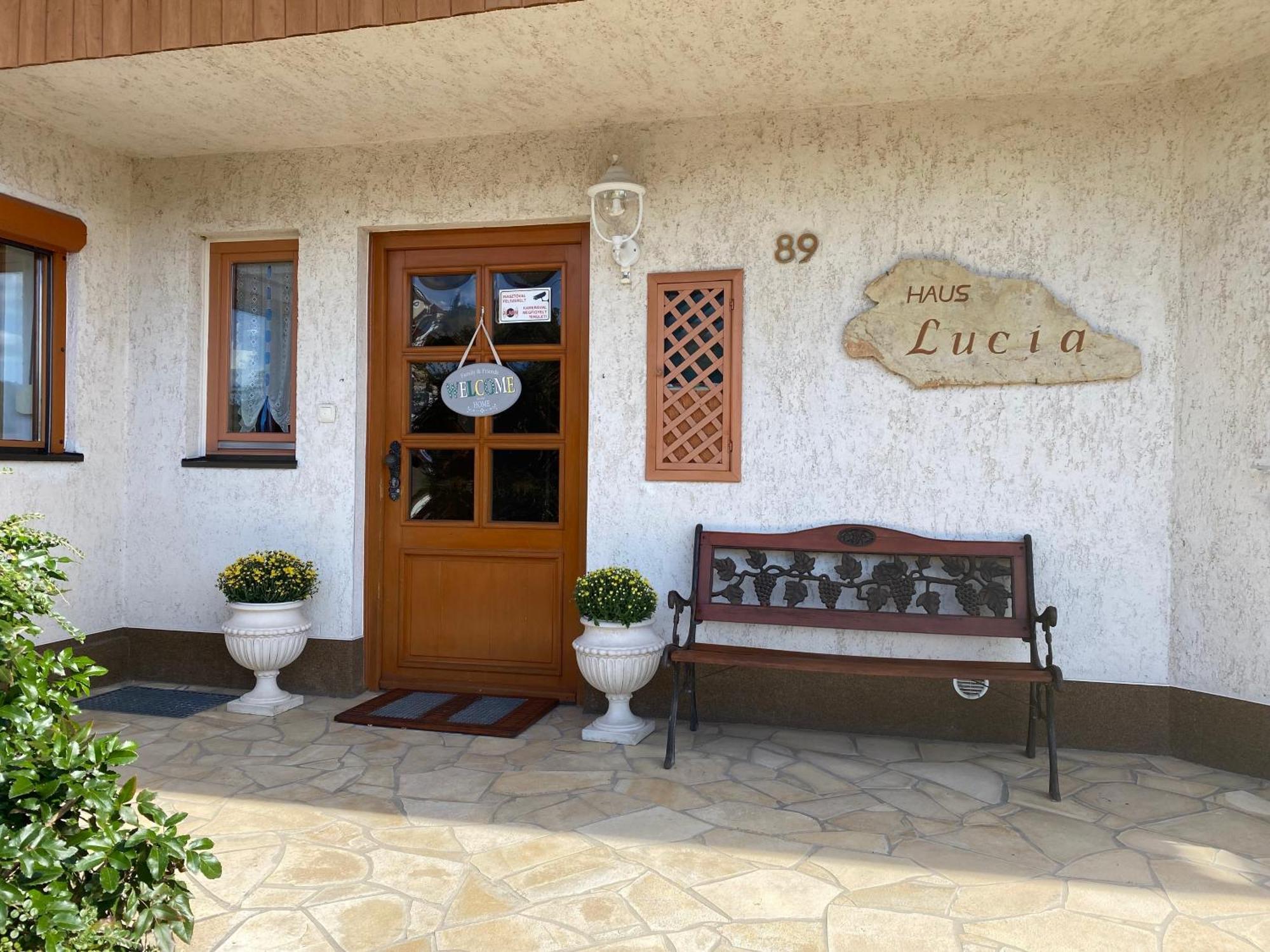 Haus Lucia Apartment เอ็กเกอร์ ภายนอก รูปภาพ