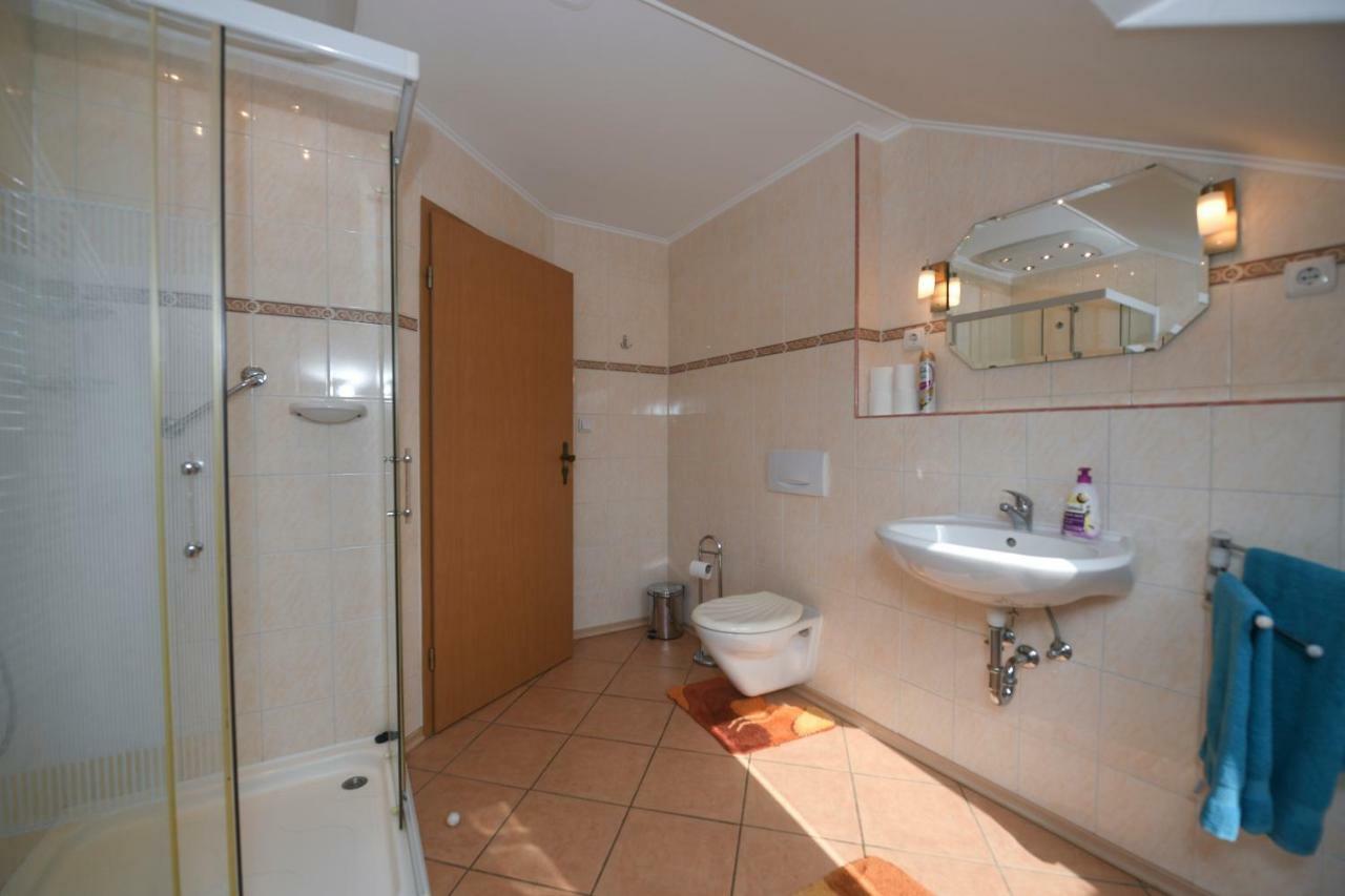 Haus Lucia Apartment เอ็กเกอร์ ภายนอก รูปภาพ